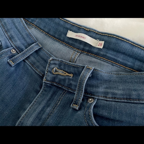 Levi’s 711 Skinny denim jeans - Picture 4 of 5
